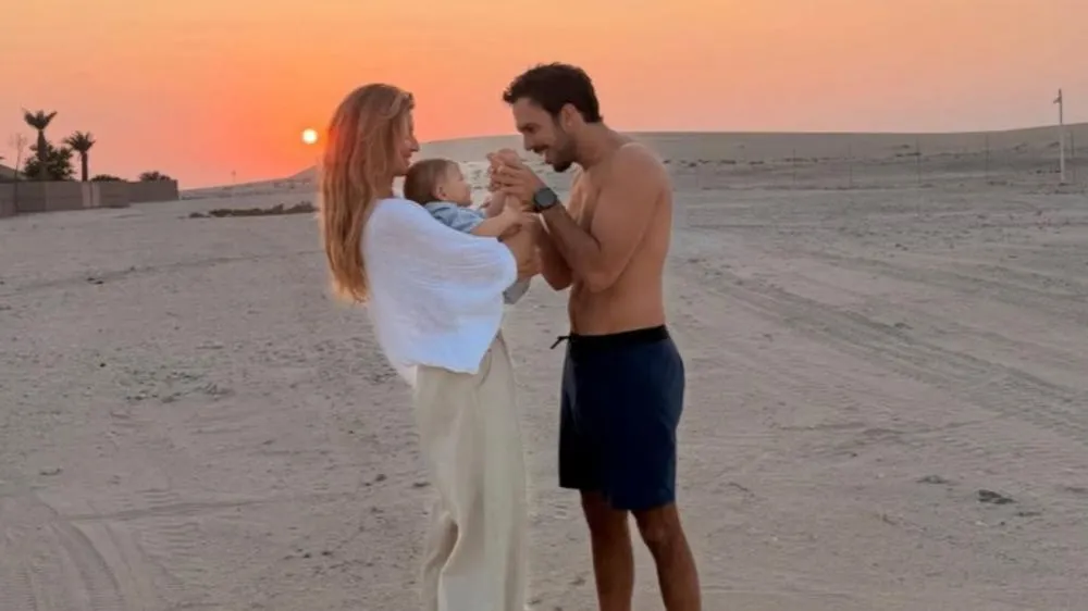 Gisele Bündchen abre álbum com fotos raras e se declara a Joaquim Valente no Dia dos Pais nos EUA