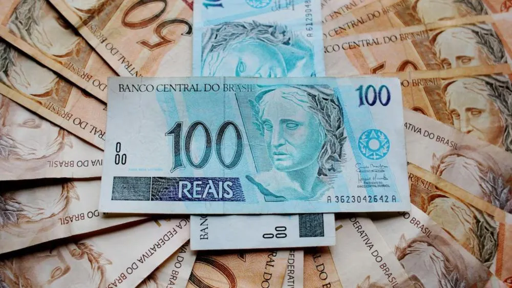 Datafolha aponta aumento do otimismo dos brasileiros com a economia; veja os números