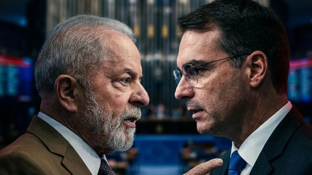 Segundo PF, Flávio Bolsonaro cometeu crime de calúnia contra Lula; entenda