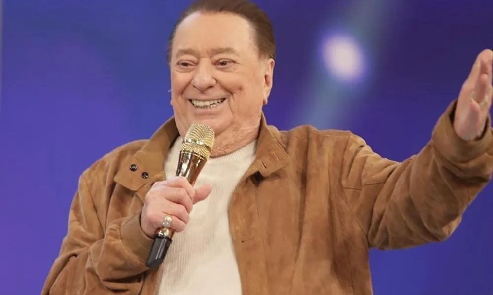 Raul Gil detalha novos projetos e fala sobre possíveis acordos com outras emissoras após saída do SBT