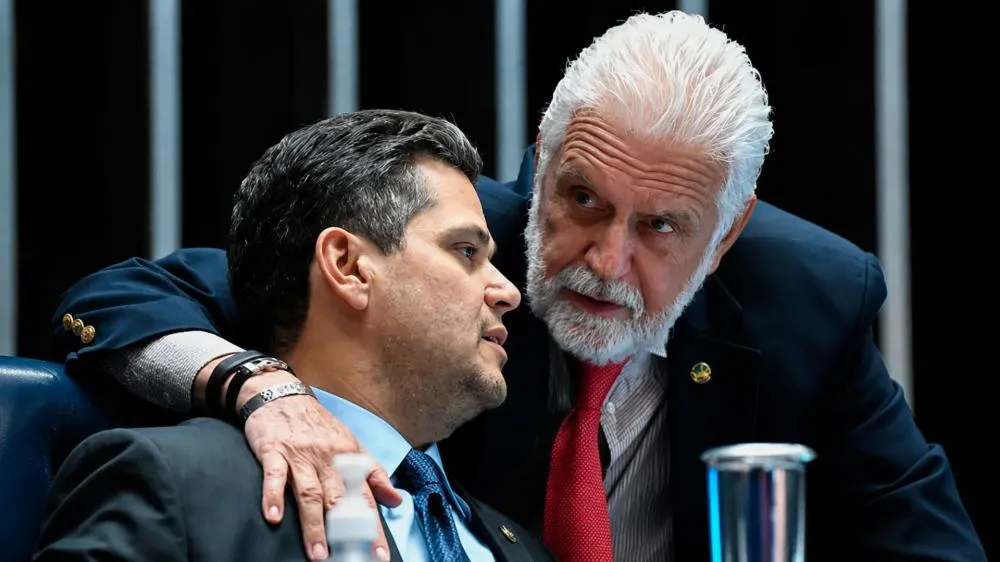 Alcolumbre defende Jaques e Senado entra como parte do caso Master; entenda