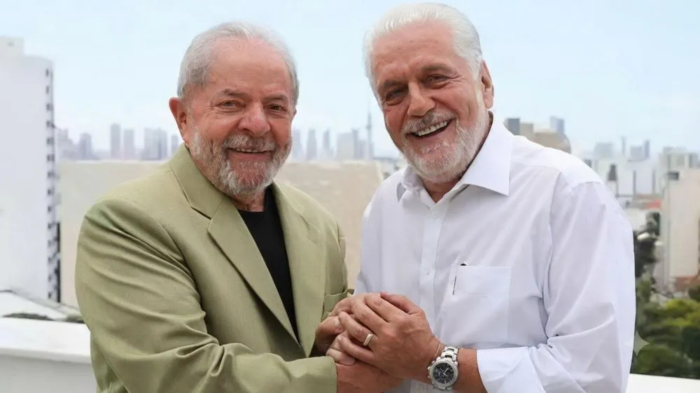 Em evento na Bahia, Lula exalta parceria com Jaques e o chama de “irmão”