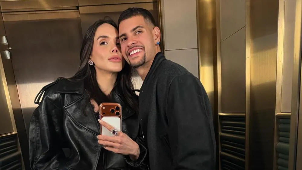 Esposa de Bruno Guimarães sai em defesa do jogador após pênalti perdido na Copa: “Orgulho da minha vida”