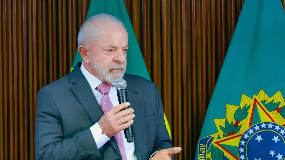 Governo Lula detona fala de Flávio em audiência nos EUA: “Traição à pátria”