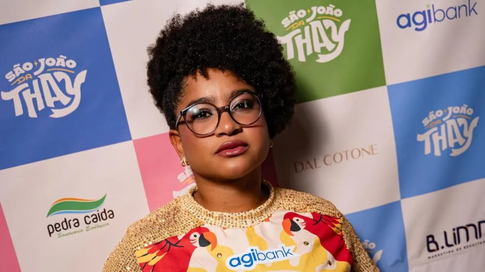 Tia Milena expõe ataques racistas após jantar com Samira e avisa: “Será tratado no jurídico”