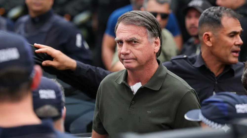 Saiba motivo para carta de Bolsonaro ser alvo do STF enquanto Lula divulgou cartas da prisão em 2018