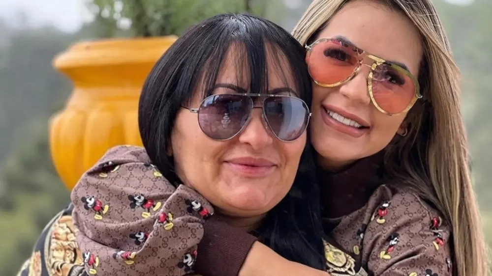 Mãe de Deolane acredita que filha só deixará a cadeia após as eleições