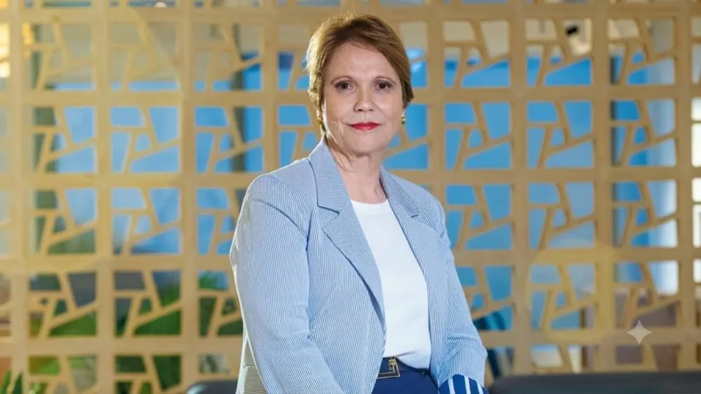 Entenda porque Tereza Cristina recusou a ideia de ser vice de Flávio Bolsonaro