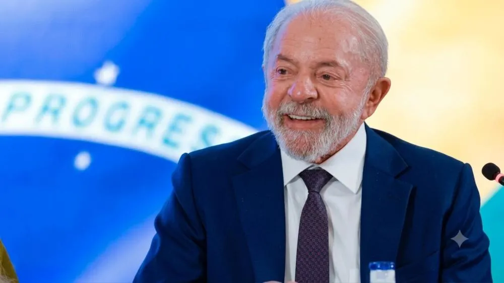 Governo ostentação: Lula se aproxima de recorde de gastos com cartão corporativo