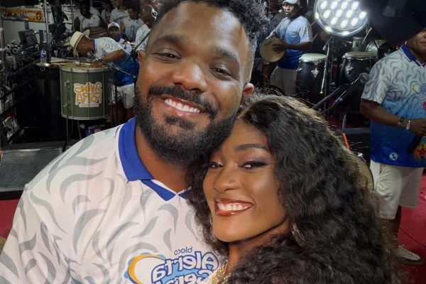 Arlindinho é flagrado em 'casa de swing' e Erika Januza reage 