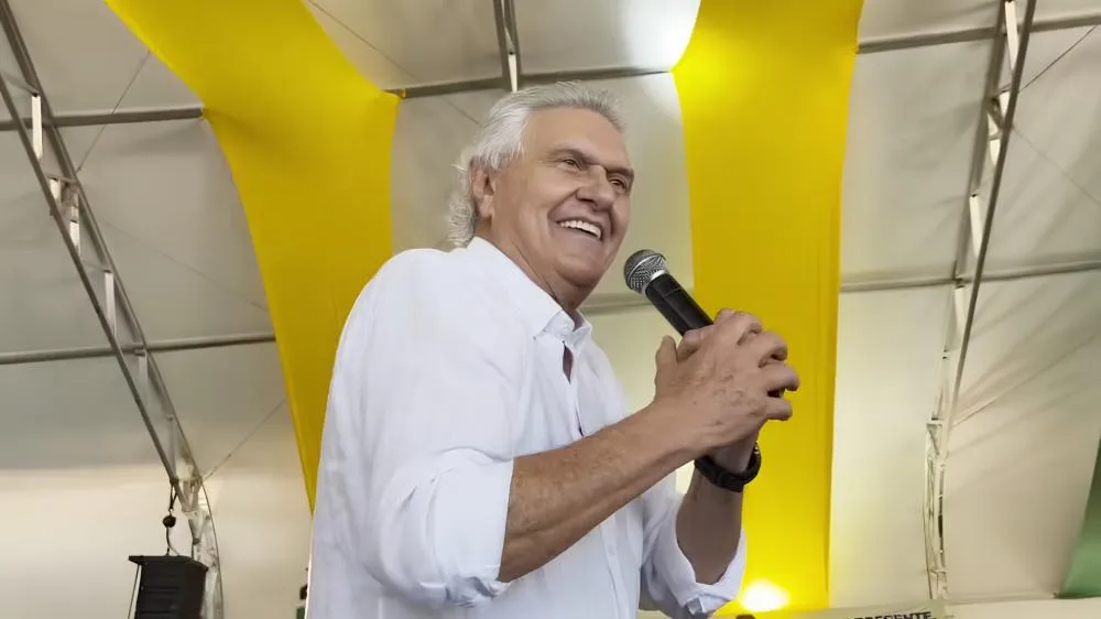 Caiado lança candidatura como 3ª via e detona “eleição dos rejeitados”