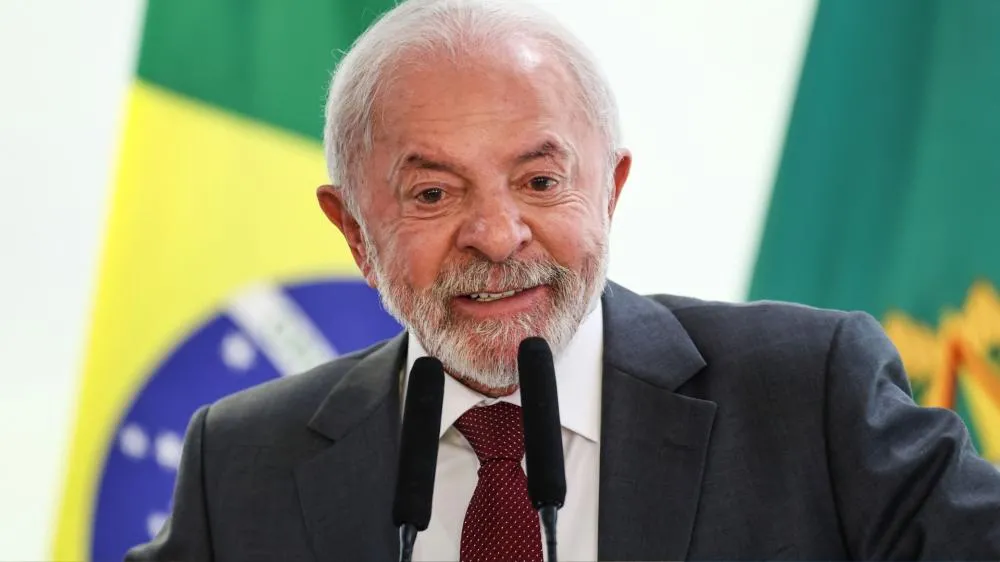 Após criticas de Milei ao governo e STF, Lula ironiza: “Quem é esse cara?”