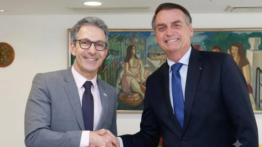 Zema sai em defesa de Bolsonaro e anistia pelo 8/1: “Sou favorável ao julgamento justo”