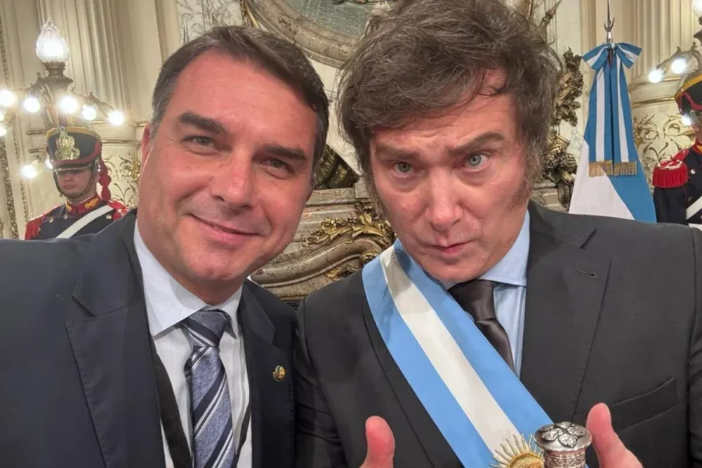 Fundação Cacique Cobra Coral rompe parceria com Argentina após falas de Milei em evento de candidatura de Flávio
