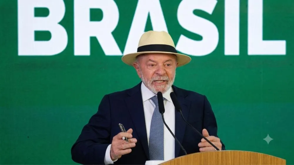 Lula é multado em R$15 mil após pedir votos para Marina e Tebet em SP