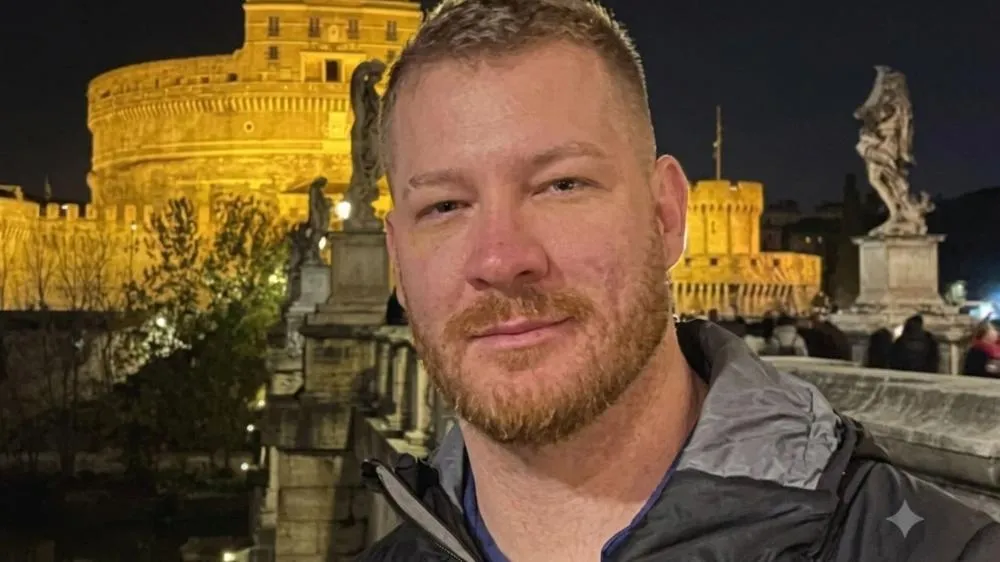 Ex-jornalista da Record, Elian Matte publica carta de despedida na web