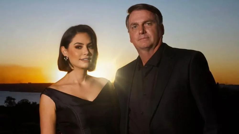 Valdemar Costa Neto diz que Bolsonaro será quem dará a palavra final sobre futuro político de Michelle