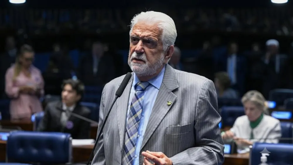 Enquanto é investigado no caso Master, patrimônio de Jaques Wagner cresce 630% em oito anos