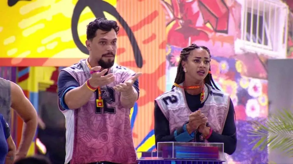 Aline e Vinícius vencem 'Prova do Líder' do BBB 25“
