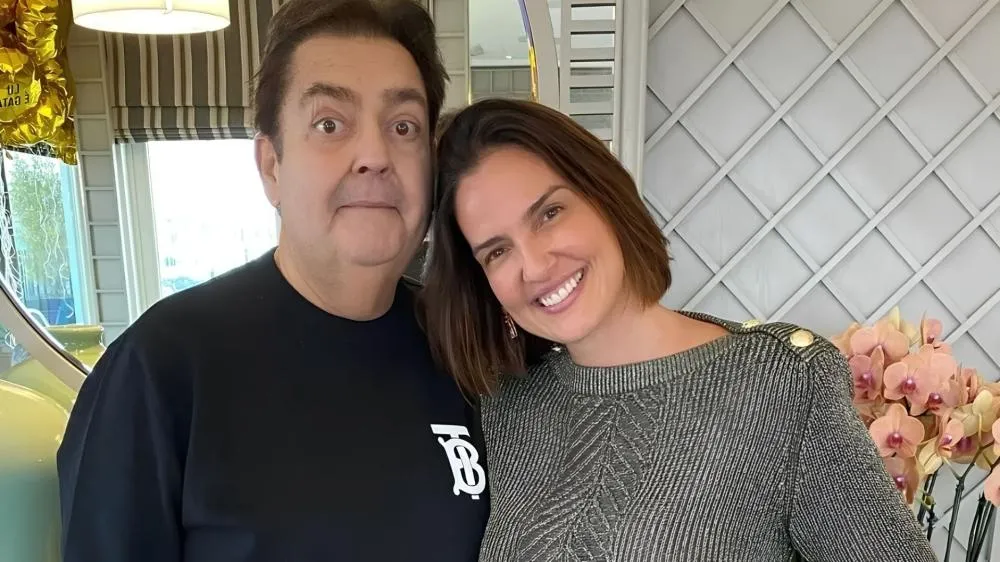 Esposa de Faustão atualiza quadro de saúde e recuperação do apresentador após transplantes