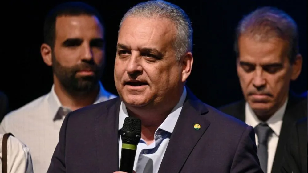 Alfredo Gaspar traz ofensiva da CPMI contra Lulinha para campanha de Flávio