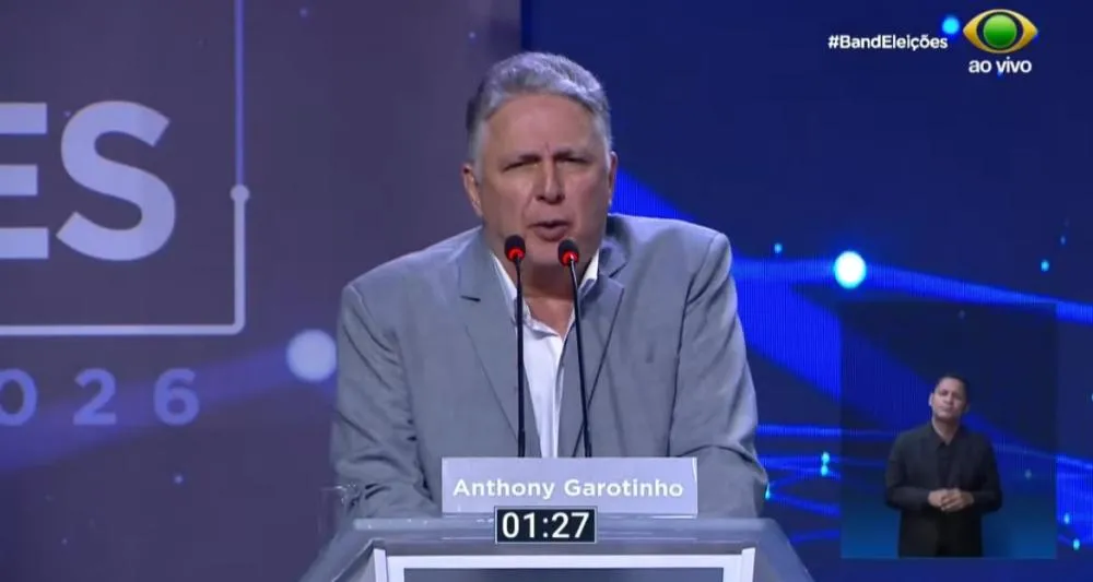 Justiça manda executar condenação de Anthony Garotinho e comunica suspensão dos direitos políticos ao TSE