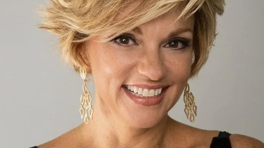 Após treta com Carlos Alberto, Andrea Nóbrega alfineta em post: “Veneno”