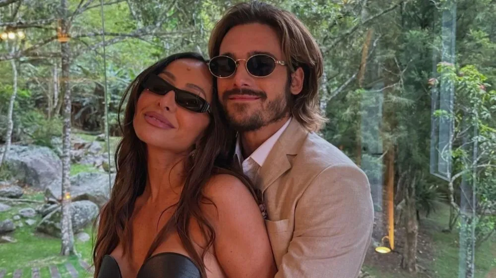 À espera do 1º filho com Sabrina Sato, Nicolas Prattes abre o coração sobre paternidade: “Ainda descobrindo”