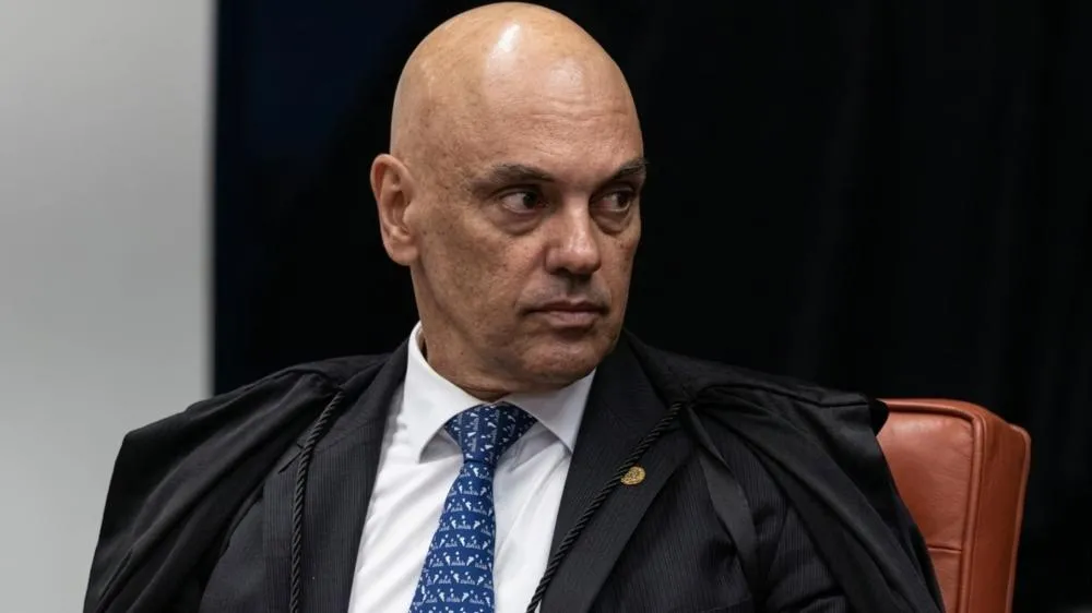 “Sigilo não é escudo para crime”, afirma Moraes sobre críticas de censura