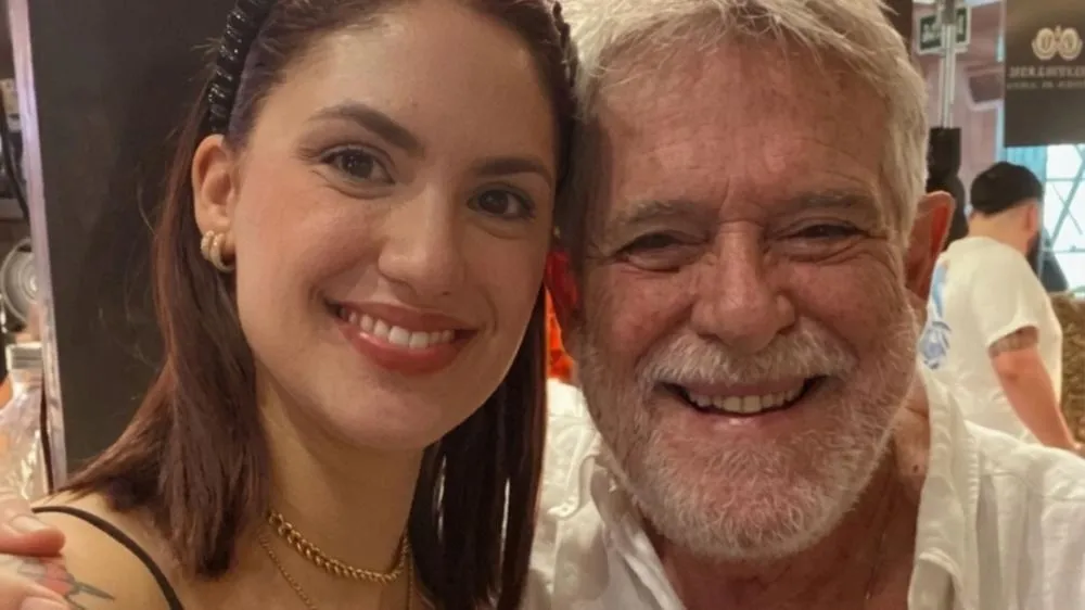 José de Abreu detona críticas por relação com mulher 52 anos mais nova: “Preconceito”