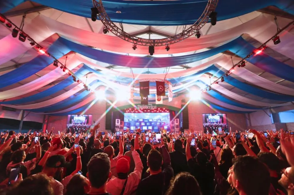 São Paulo Oktoberfest transforma Ibirapuera em vila alemã por três semanas