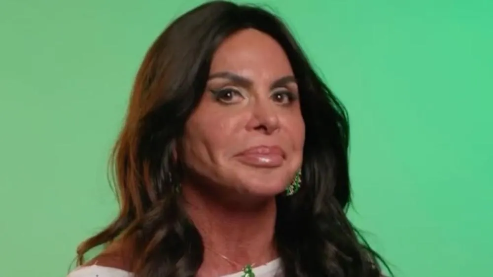 Gretchen quebra o silêncio após abandonar palco e cancelar show por falhas de som