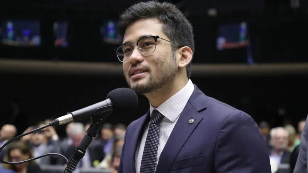Kim Kataguiri é absolvido em ação movida por vice-líder de Lula no STF