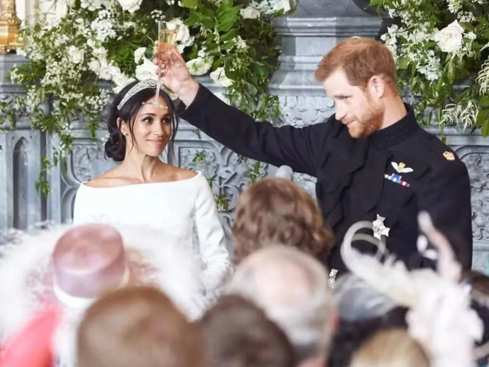 Harry e Meghan planejam voltar ao Reino Unido após seis anos nos EUA