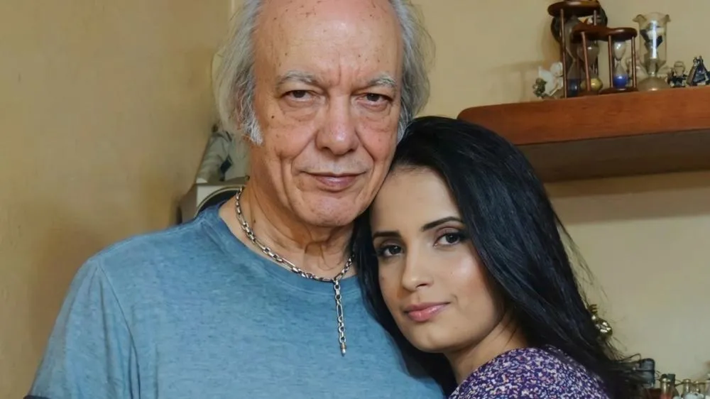 “Nos encontramos”: viúva detalha história de amor com Erasmo Carlos