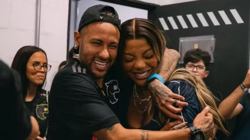 Neymar reage a publicação de Ludmilla e elogia habilidade da cantora no futebol: “Joga muito”