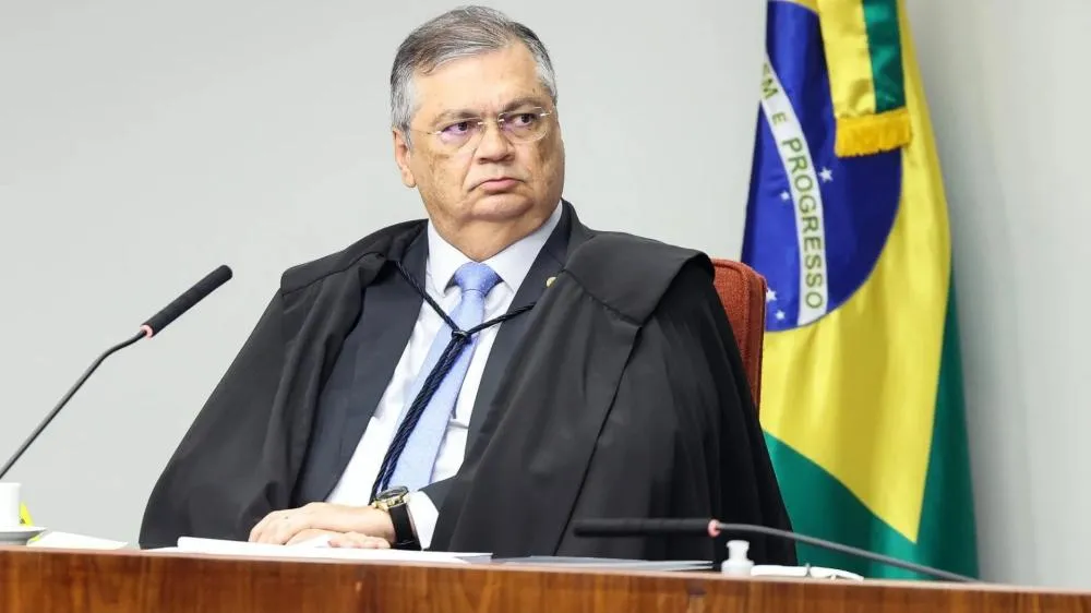 Alvos de Flávio Dino questionam isenção do ministro em processos no STF
