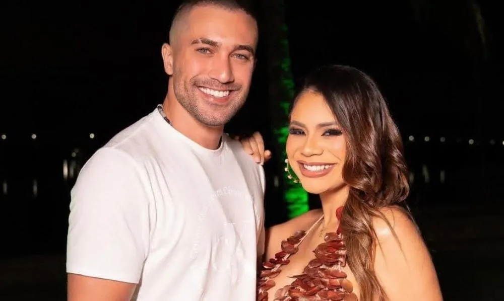 Ricardo Vianna, noivo de Lexa, se pronuncia sobre a internação da cantora