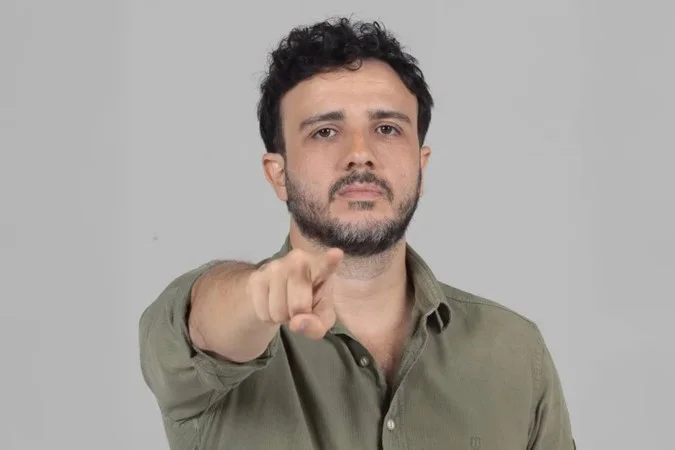 Renan Santos reage à decisão de Toffoli e promete recorrer: “Censurado”