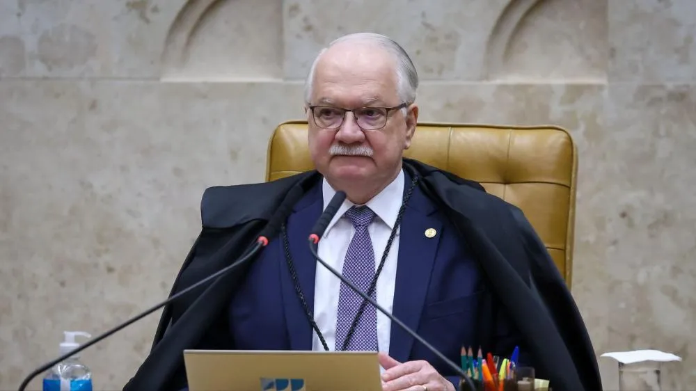 Após crise no STF, Fachin promete fim do Inquérito das Fake News