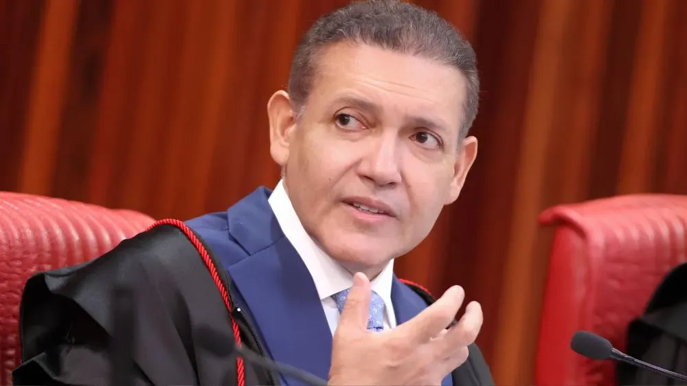 Nunes Marques diz que Justiça não escolhe vencedores e lacra sistemas das eleições