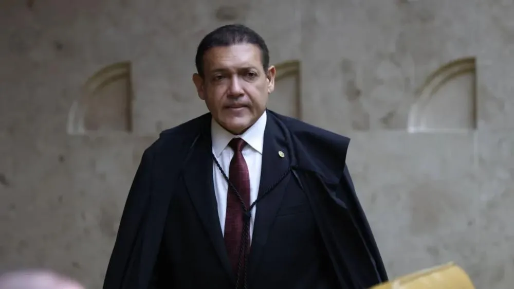 Nunes Marques reclama de interferência do STF no TSE e cobra atitude a Fachin