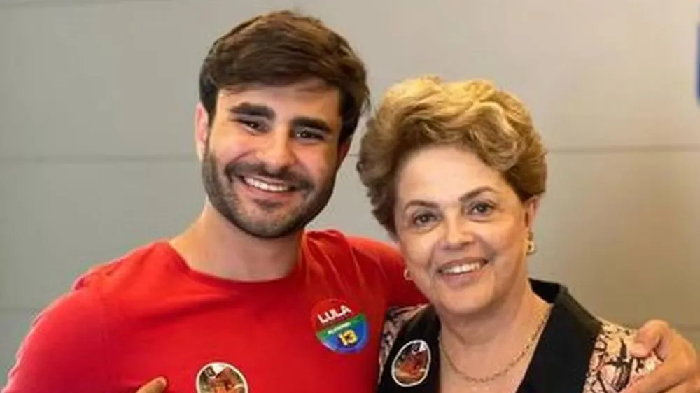 Sobrinho de Dilma afirma que campanha de Lula guarda fotos e vídeos comprometedores contra Flávio