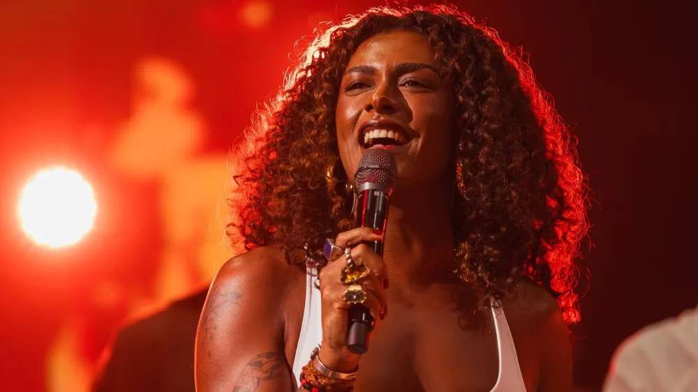 Fã de Liniker detona cantora após encontro e dispara: “Extremamente arrogante”