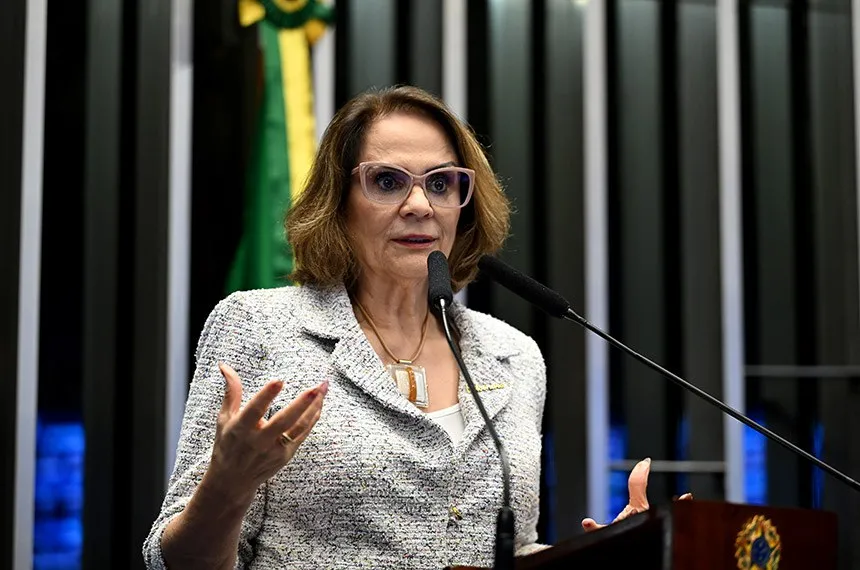 Damares anuncia voto pelo fim da escala 6x1 mesmo com possível benefício eleitoral para Lula