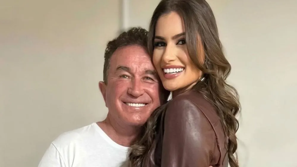 Amado Batista revela se pretende aumentar a família com Calita Franciele