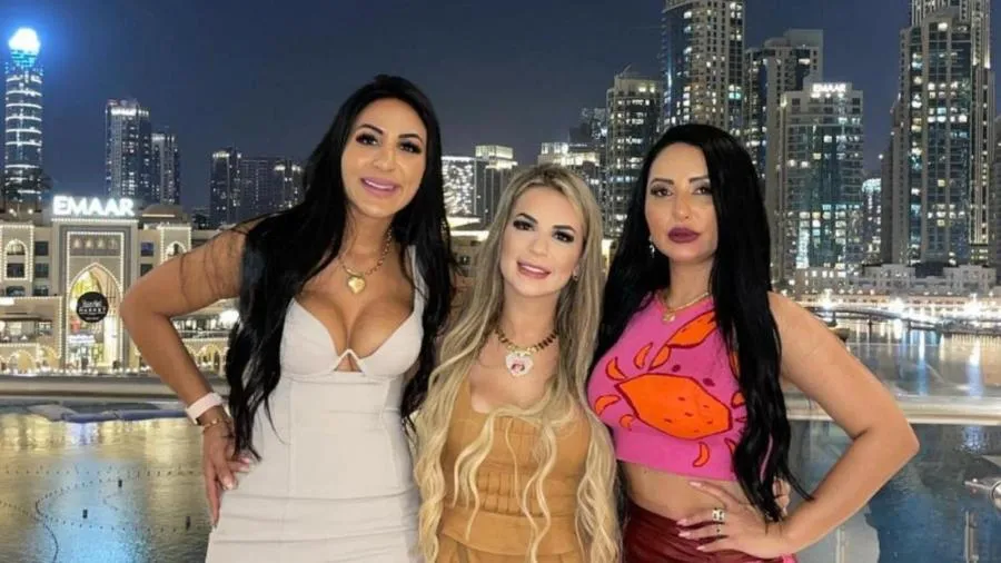Fã de Deolane diz que irmãs Bezerra o odeiam e relata ameaças de morte: “Disseram que eu queria hype”