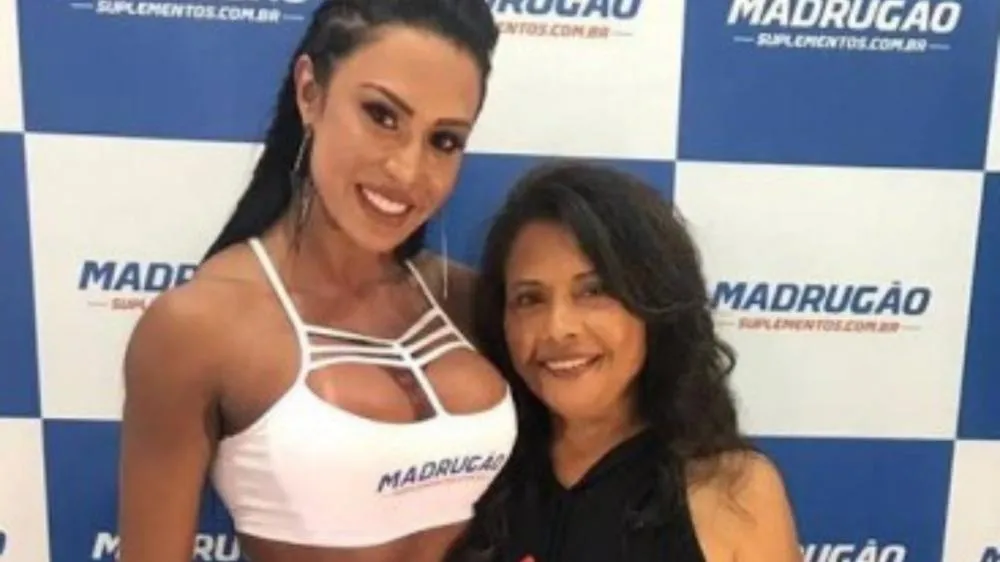 Gracyanne revela que mãe teve convulsão após ficar abalada com o fim de seu namoro com empresário