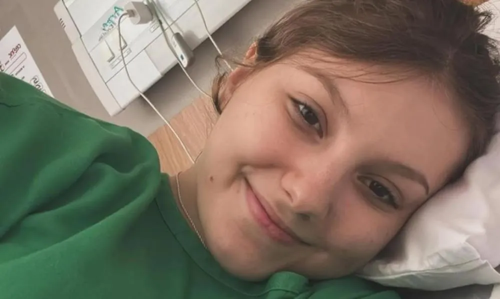 Após nascimento prematuro do filho, Isabel Veloso retoma tratamento contra o câncer