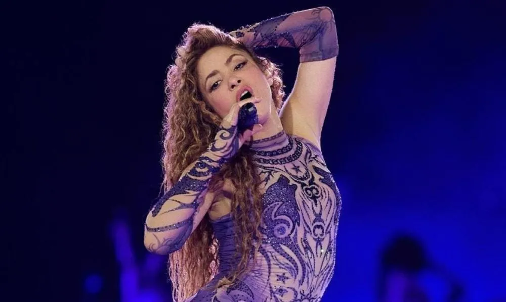 Shakira adia show no Peru às pressas e é internada no hospital; saiba detalhes